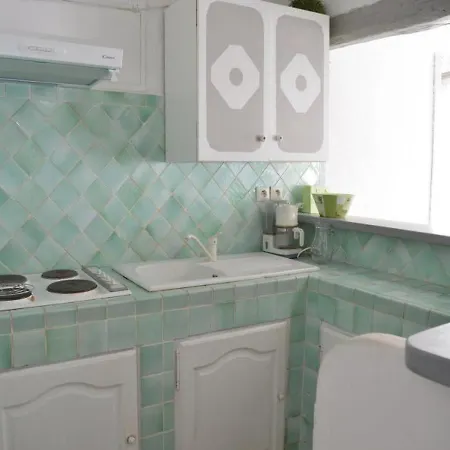 Les Sirenes Apartment