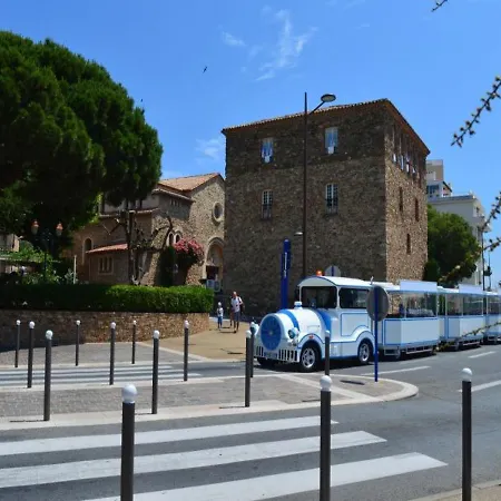 Les Sirenes Sainte-Maxime